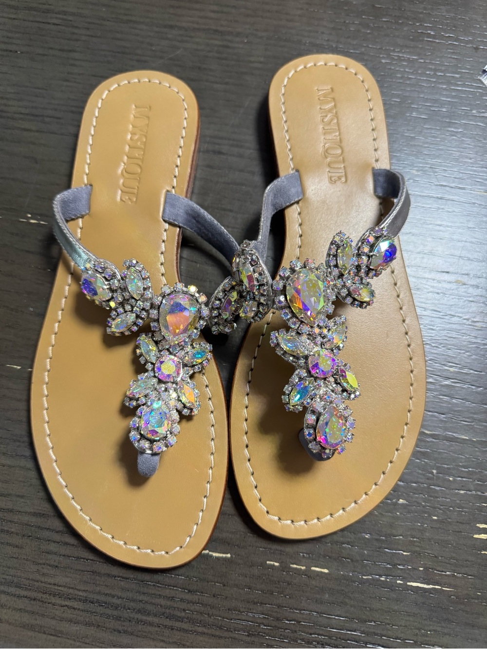Mystique Jeweled Gray T-strap Sandals fits 8.5 to 9